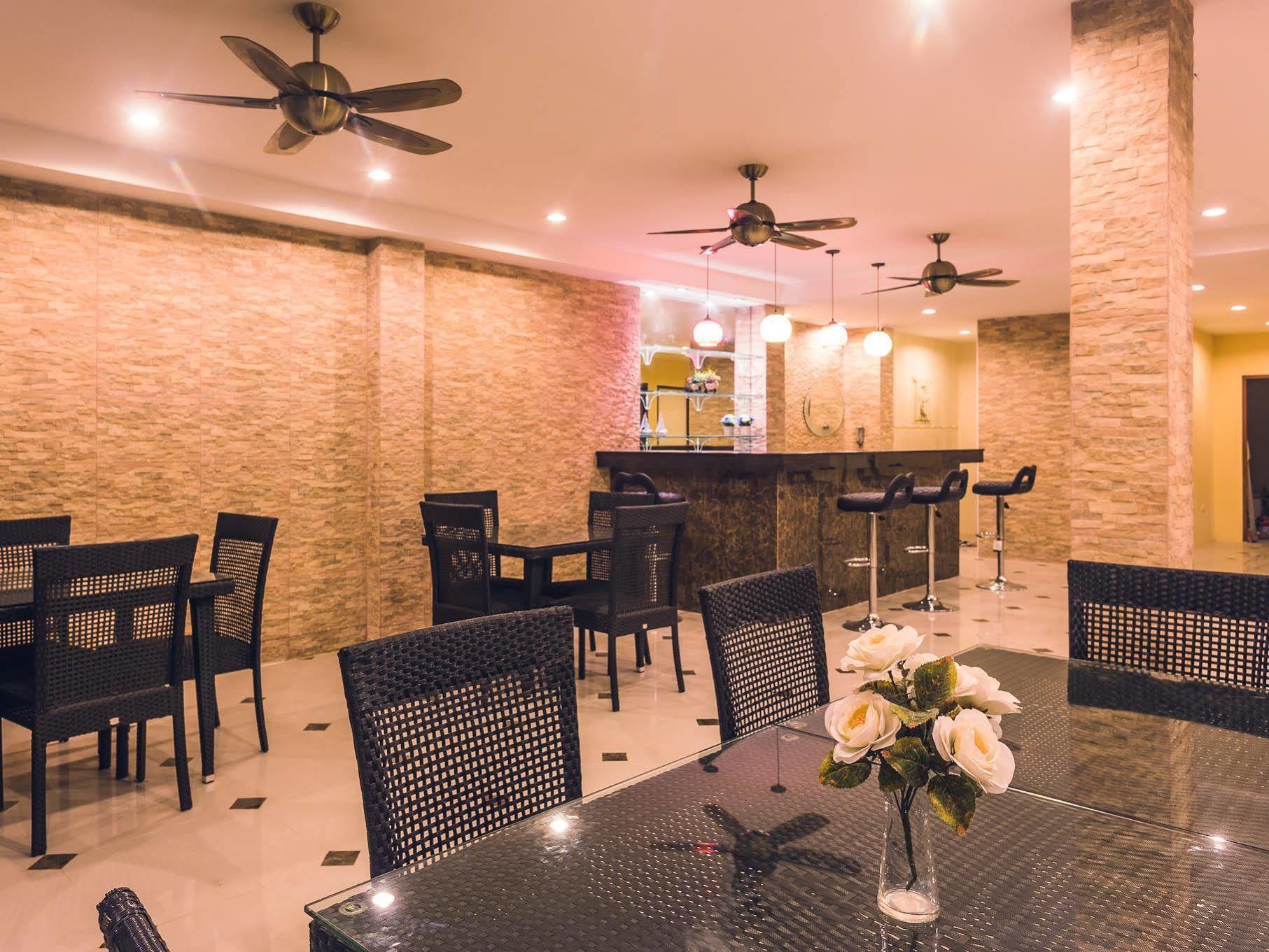The Shades Bed And Breakfast Boutique Hotel Patong Экстерьер фото